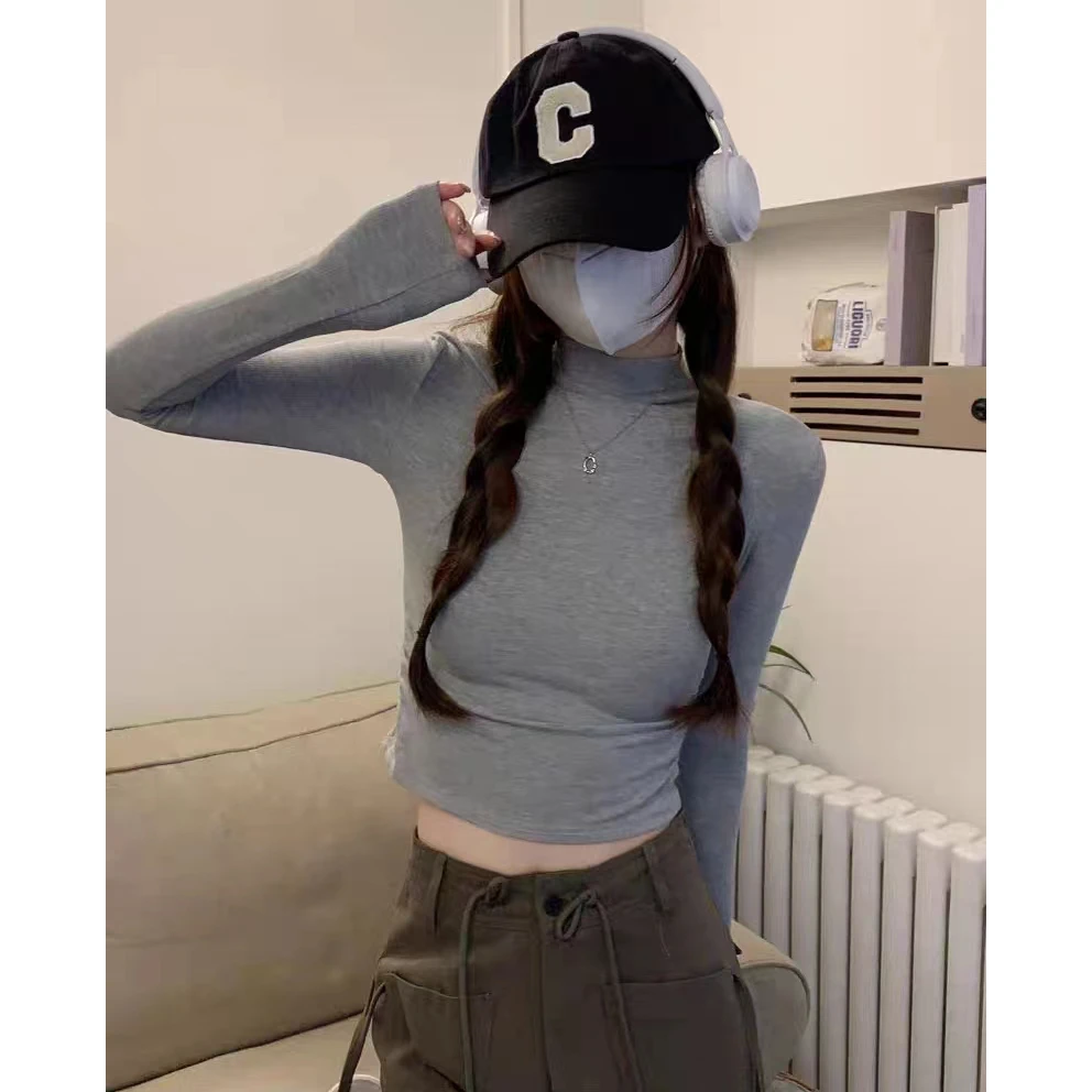 Camiseta Elegante Blanca de Manga Corta y Larga para Mujer, Cuello Medio Alto, Interior de Terciopelo, Estilo Princesa, Corte Ajustado
