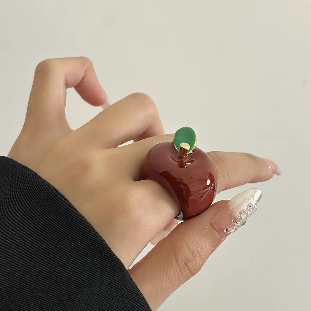 HanZhi Vintage Red Enamel Drip Oil Apple Strawberry Large Ring Cute Sweet Delicate Chunky Y2K Jewelry New Design for Women ﻿