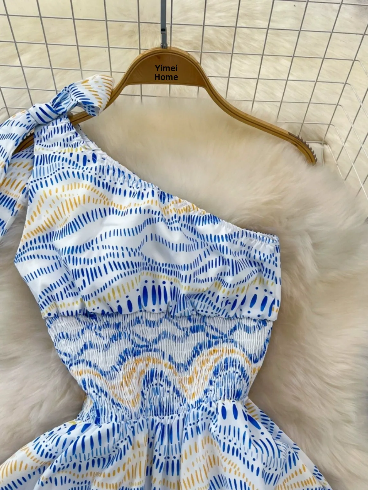 فستان أنيق للتخسيس على شكل حرف A مطبوع مع ياقة جانبية مكشوفة الكتفين تنورة طويلة فستان حفلات أنيق فاخر بسيط