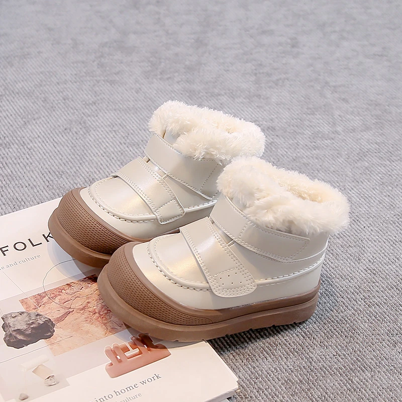 

Kids Short Boots Versatile Soft Children Snow Boots with Thick Fur 2025 Winter New Boys Girls Casual Boots Round Toes Non-slip