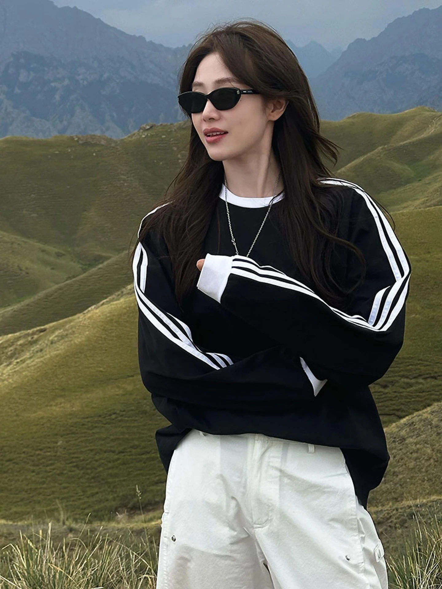 Sli Unique Bla Striped Sweatirt T-irt Women's Faionable Fall Cool Trendy Lady Brand Loose Fit Long Sve round Ne