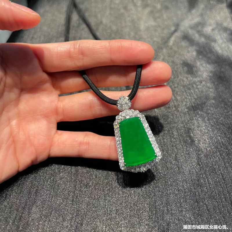 Natural Burma Jadeite Inlaid with Full Lucky Pendant Women's Necklace Spicy Green Sweater Chain Pendan