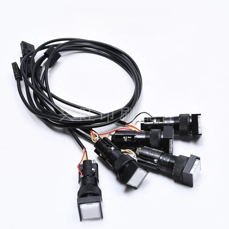 

2 pcs for Heidelberg SM102 old model square keys