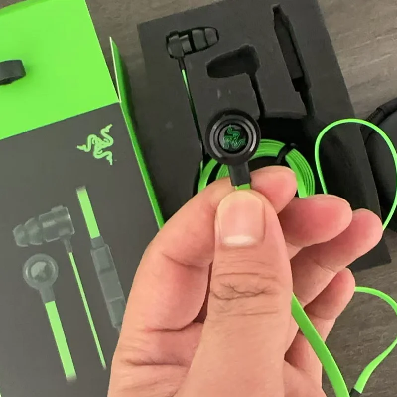 Razer HAMMERHEAD PRO V2 Wired Gaming Headset 3.5mm