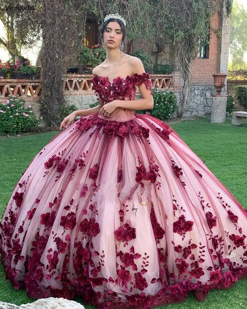 

2021 Dark Red Ball Gown Quinceanera Dresses 3D Flowers Beads Lace Applique Sweet 15 16 Dress Party Wear Xv Años
