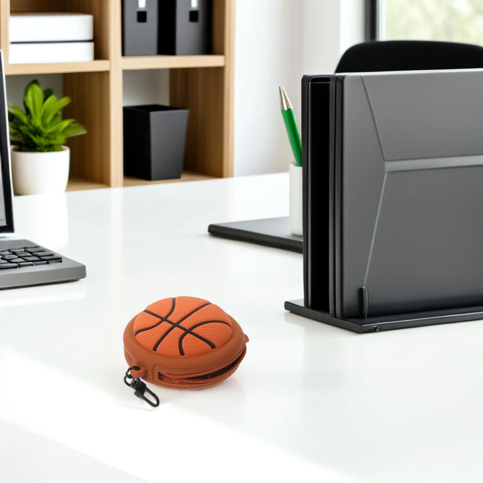 

Basketball Earphone Case Silicone Mini Keychain Pouch For Earbuds Coins Storage Small Zipper Coin Purse Sports Themed