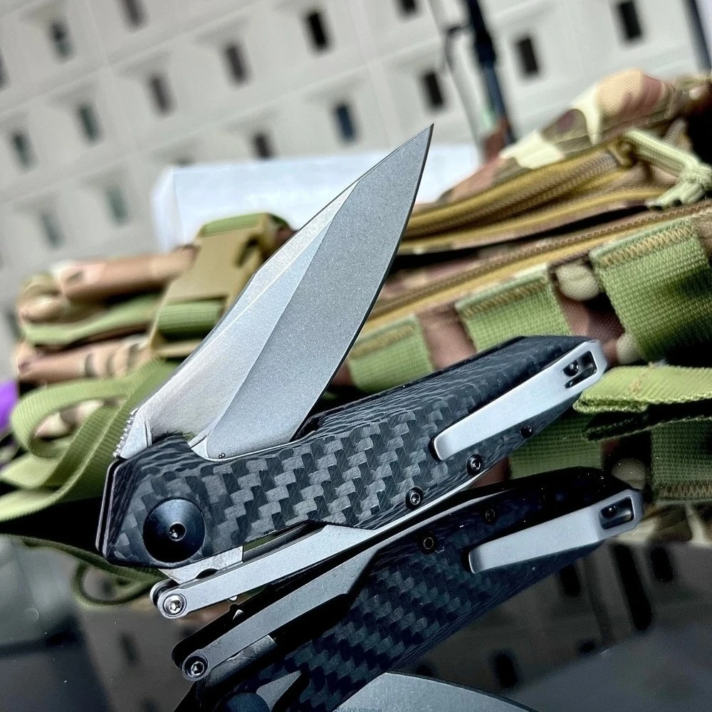 جودة عالية Z T 0990 BladeMaterial: D2 HandleMaterial: 420 ألياف الكربون الصلب قائمة جديدة للتخييم في الهواء الطلق سكين جيب رائع