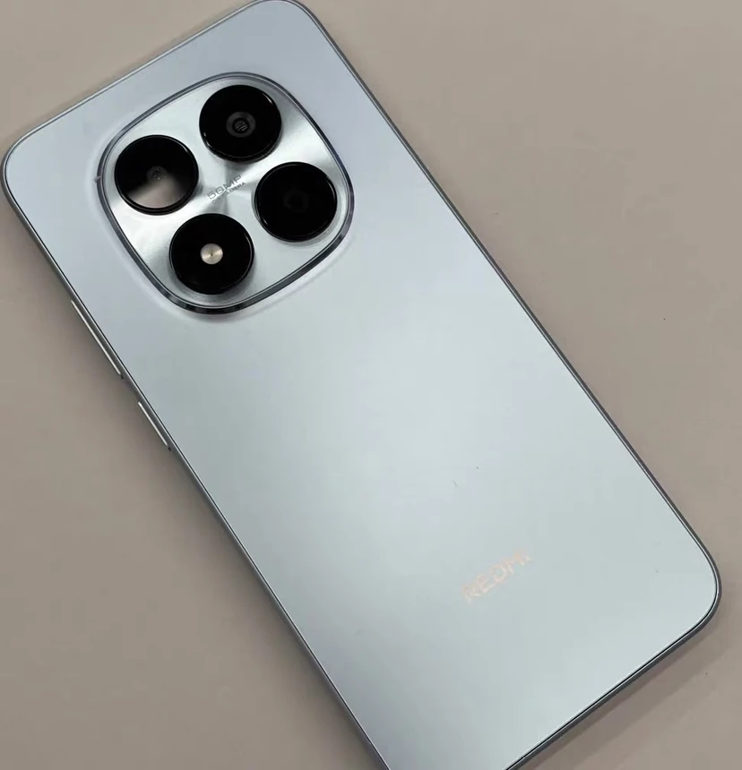 Redmi Note 15 Pro+ Plus النسخة الصينية Snapdragon 7s Gen 4 6.83 "1.5K عرض 50MP + 32MP كاميرا 90W 7000mAh البطارية