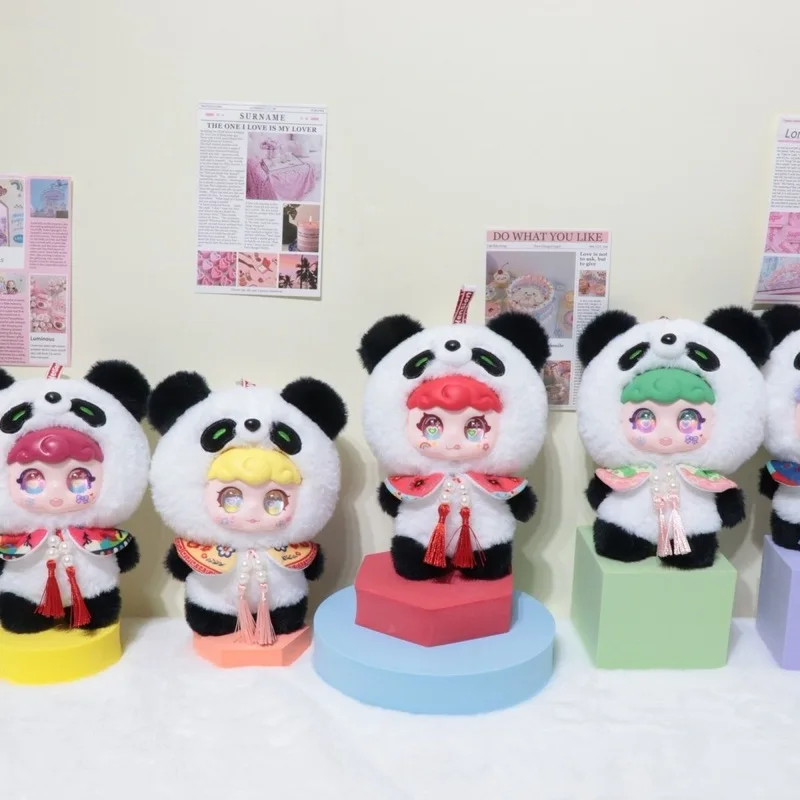 

Подлинная серия Panda'S Spring Stroll, плюшевая слепая коробка, кукла в форме панды, изысканная кукла, модный кулон, орнамент, подарок на день рождения для девочки