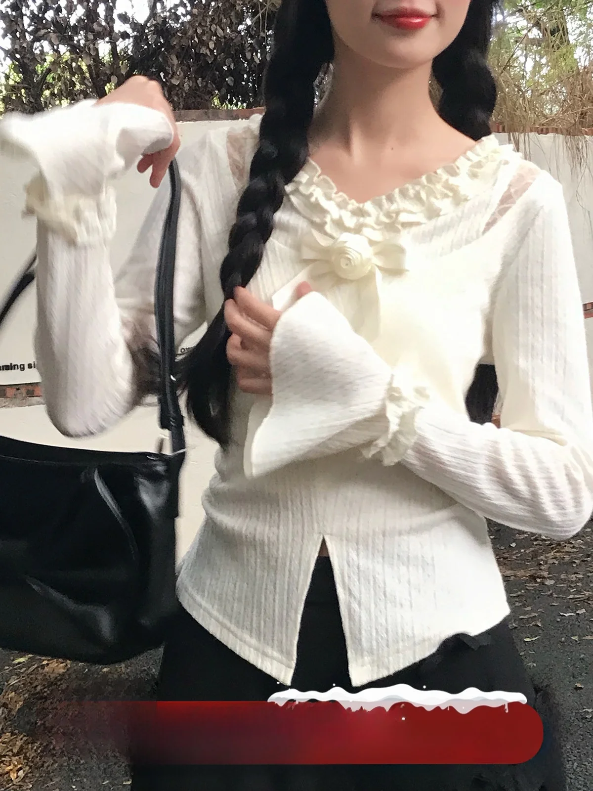 

Нежный вязаный женский топ с длинным рукавом и V-образным вырезом, облегающий, осенний, цвета нежно-розового бежа, с ажурными элементами