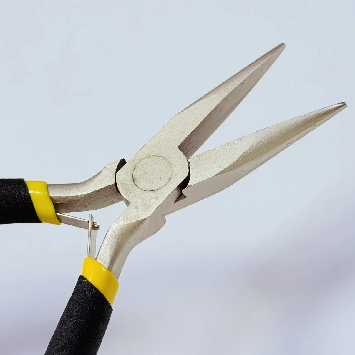 Various Types of Hair Extension Pliers for Micro Silicone Rings I-Tip Hair Pliers Hair Extensions Opener and Removal Tool