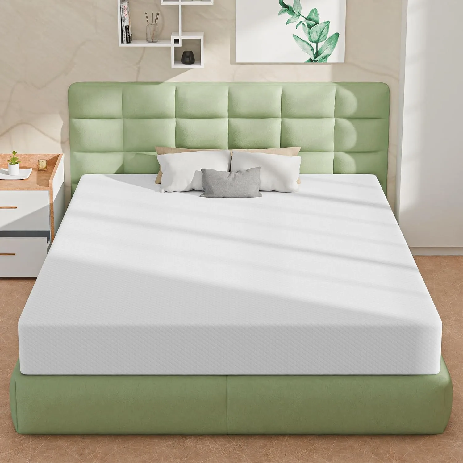 8 Inch Queen Mattress, Gel Memory Foam Queen Size Mattress, Pressure Relieving, Cooling Gel Foam, Queen Mattress in a Box,White