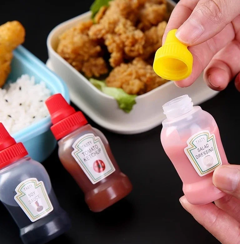 Mini Tomato Ketchup Bottle Portable Small Sauce Container Salad Dressing Pantry S For Bento Box Household Plastic Gravy Boat - view 4