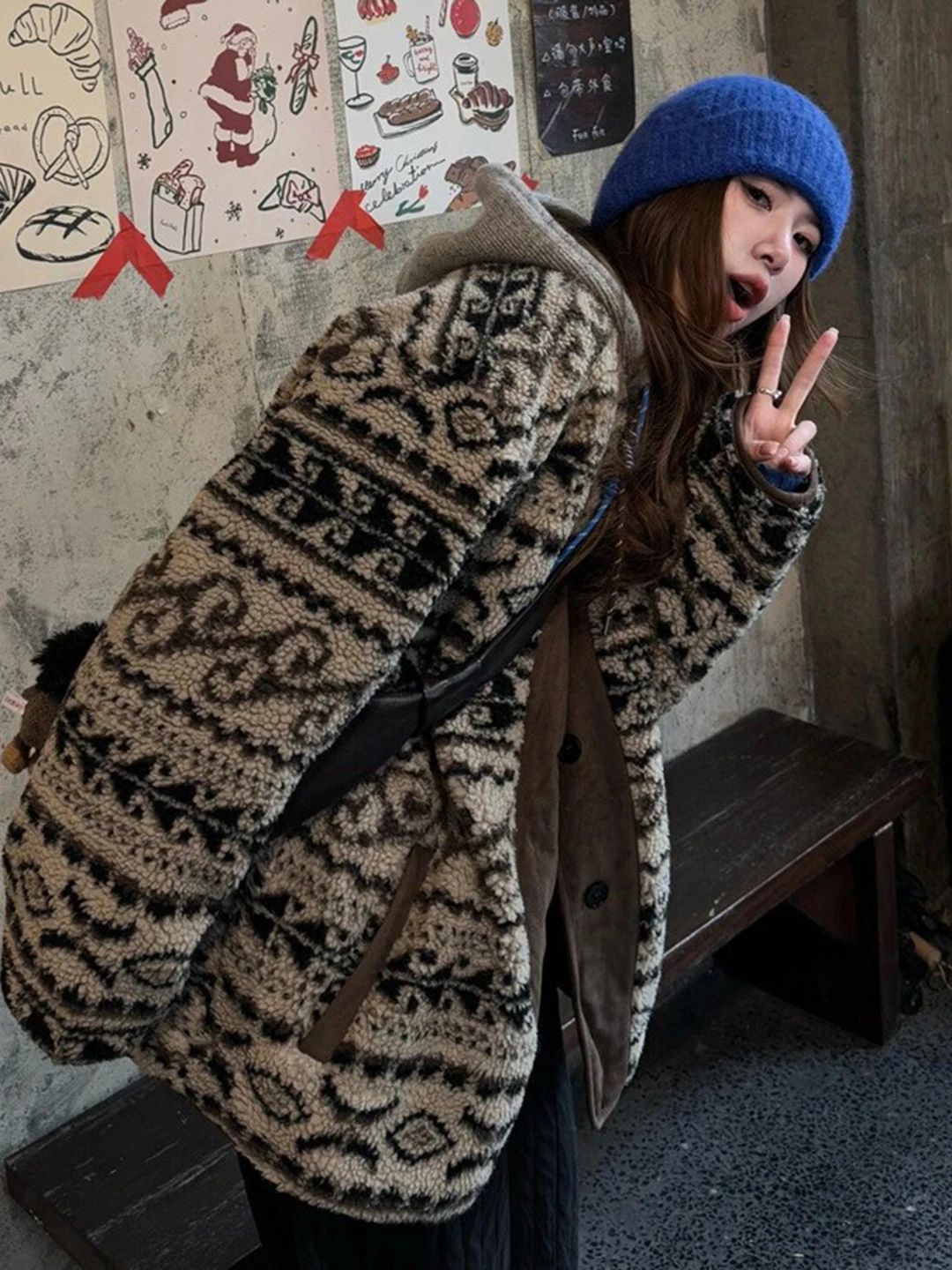 

Теплая куртка из искусственного меха в винтажном стиле, утепленная, из полиэфирного волокна, с геометрическим принтом, экологичная, из овечьей шерсти, для женщин