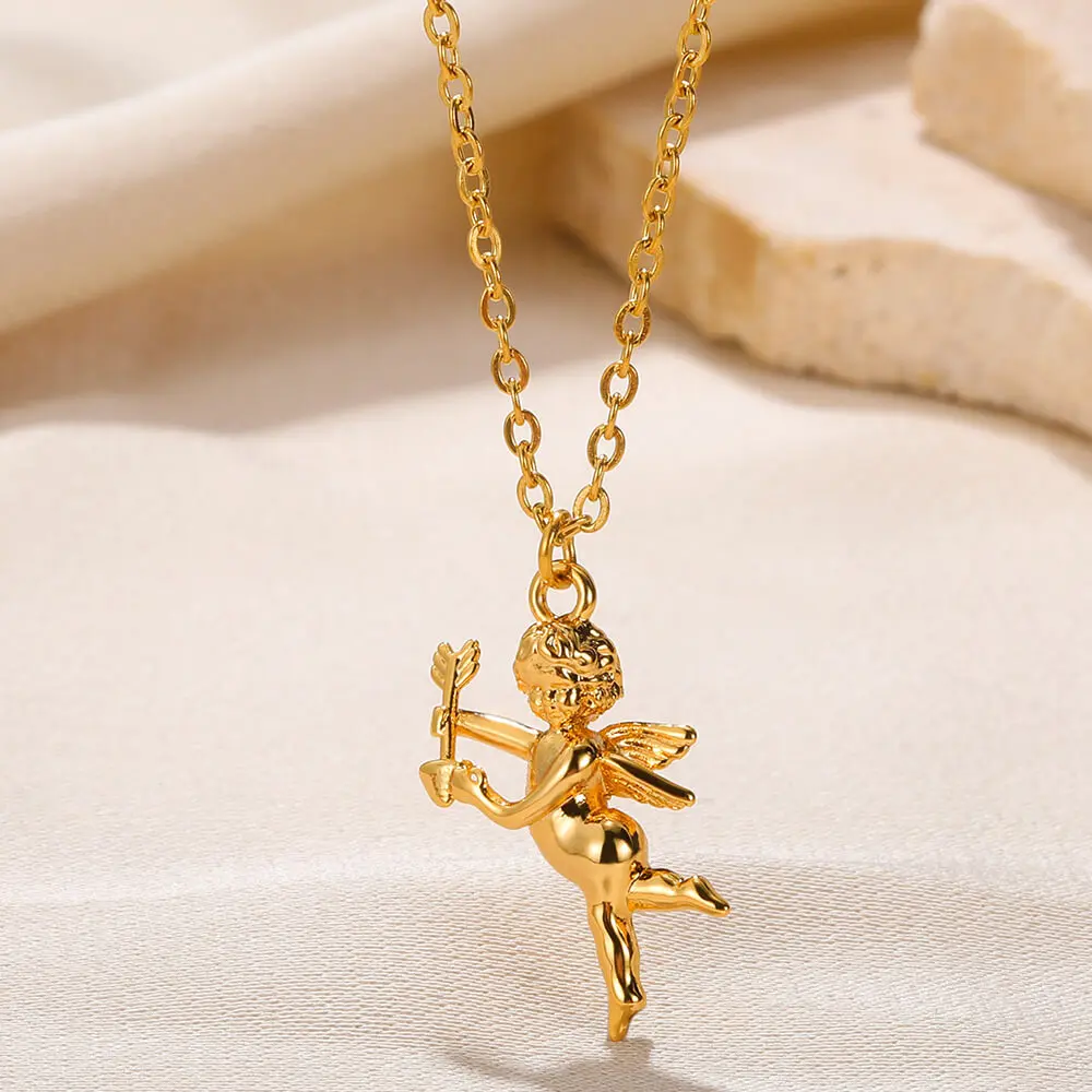 Vintage Sword Go Through Heart Charm Necklace for Women Arrow of Love Rose Flower Pendant Choker Gothic Clavicle Chains Jewelry