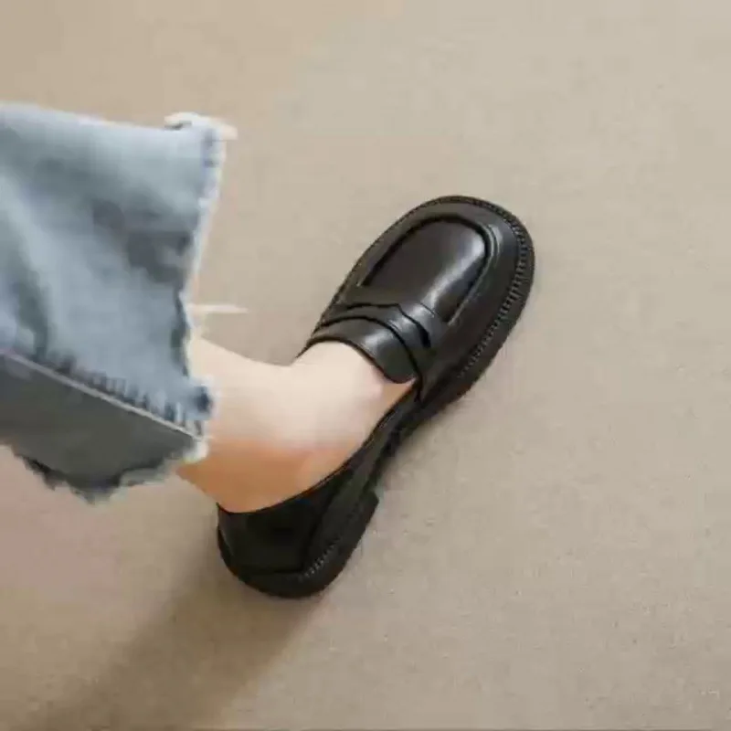 Black Small Leather Shoes Women's British Style Spring New Flat Bottomed Loafers Platform Heels Zapatos De Mujer