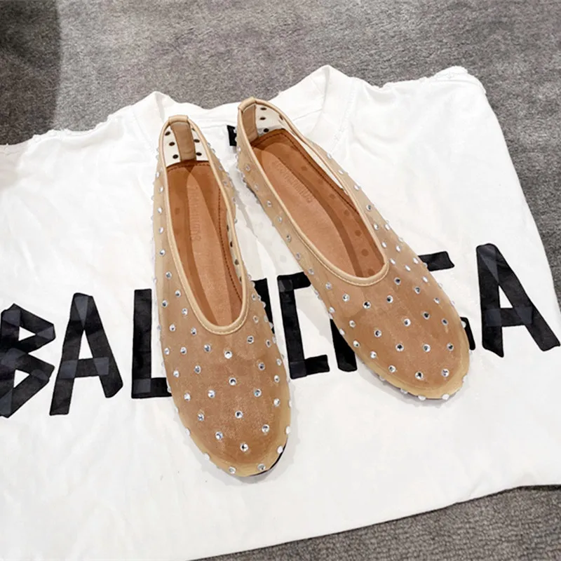 Luxury Crystal Rivet Design Mesh Sandals Women Light Breathable Flats Fashion Comfort Mules Shoes Elegant Loafers Ballet Shoes