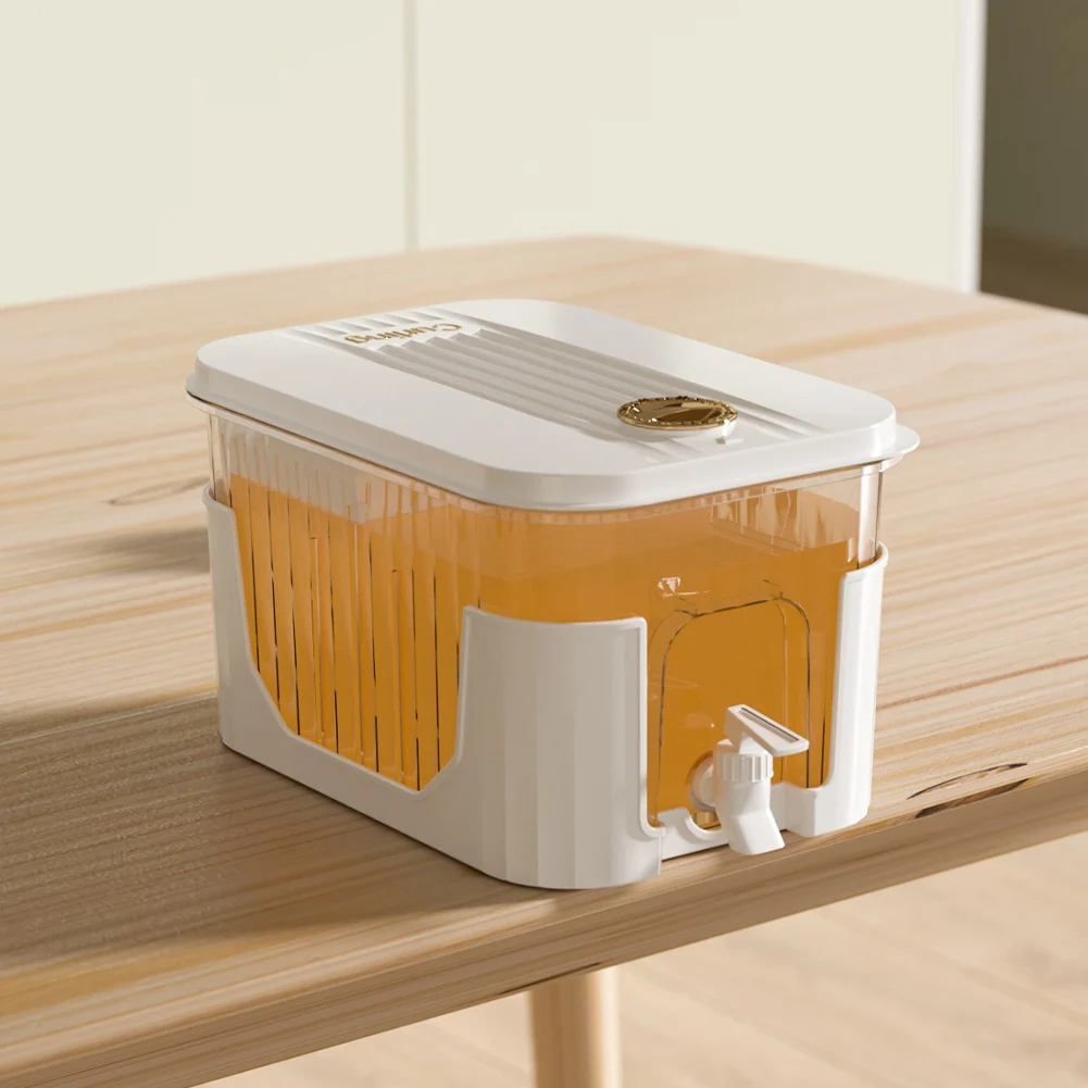 เหยือกน้ำผลไม้ตู้เย็นขนาด 5 ลิตรพร้อมก๊อกน้ำเหยือกน้ำเย็นบ้านเครื่องจ่ายเครื่องดื่มพลาสติกสำหรับห้องครัวปาร์ตี้แคมป์ปิ้ง