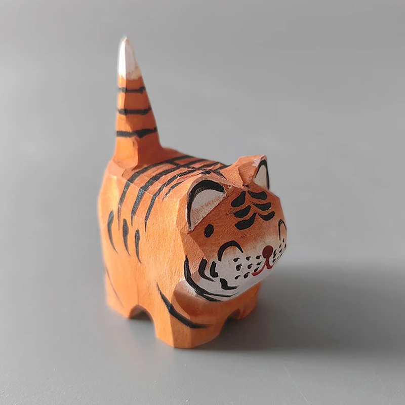 1PC Small Animal Desktop Decoration Crafts Handmade Wood Carving Tiger Ornaments Cute Healing Forest Landscape Accessories