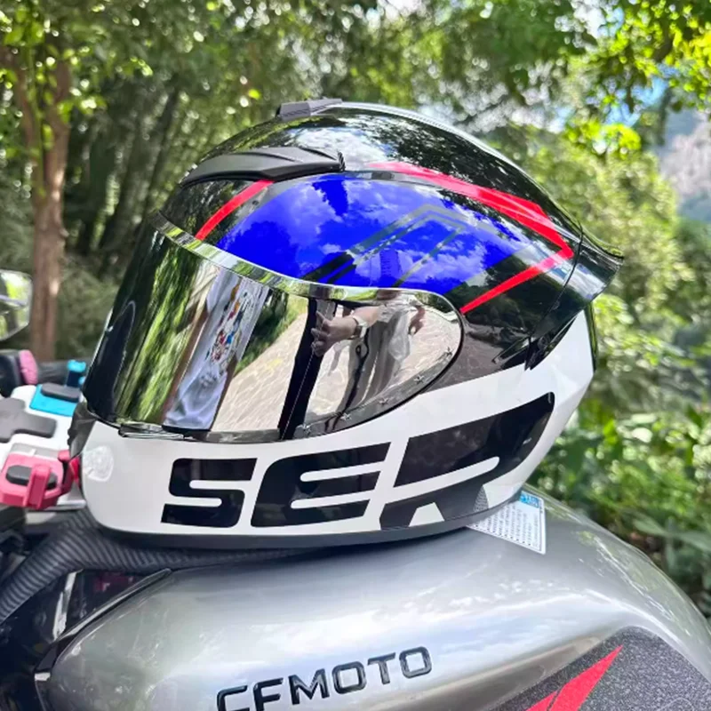 

Newest Full Face Motorcycle Helmet DOT ECE Certified with Silver Sun Visor and Sturdy Shell Aerodynamic Design for Men Women