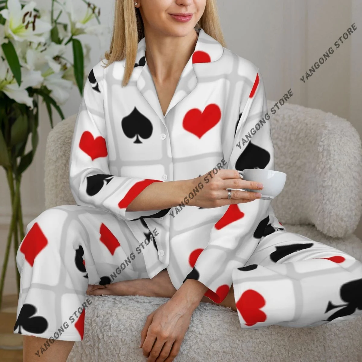 

Playing Cards Suit Background Womens Pajamas Loungewear Two-piece Sleepwear Button-Down Full Sleeve Long Pajamas Set
