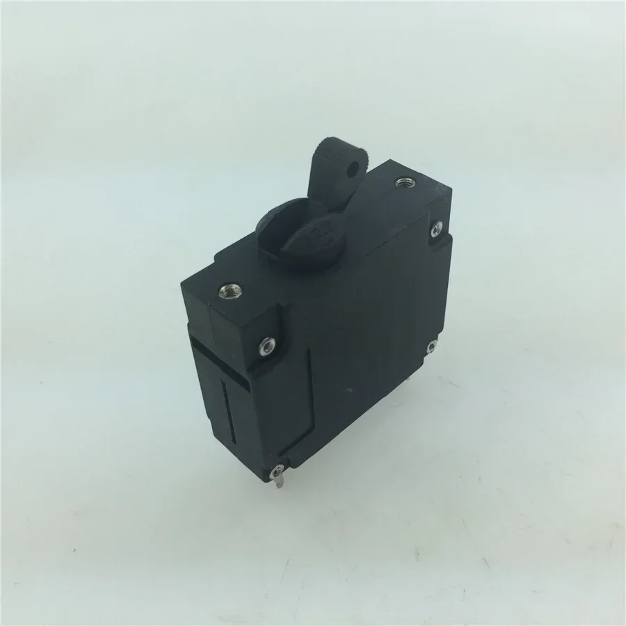 2pcs Auto Parts Gasoline Generator 10A 13A 23A 30A45A Circuit Breaker 2.8KW6.5KW Power Failure Protection Switch