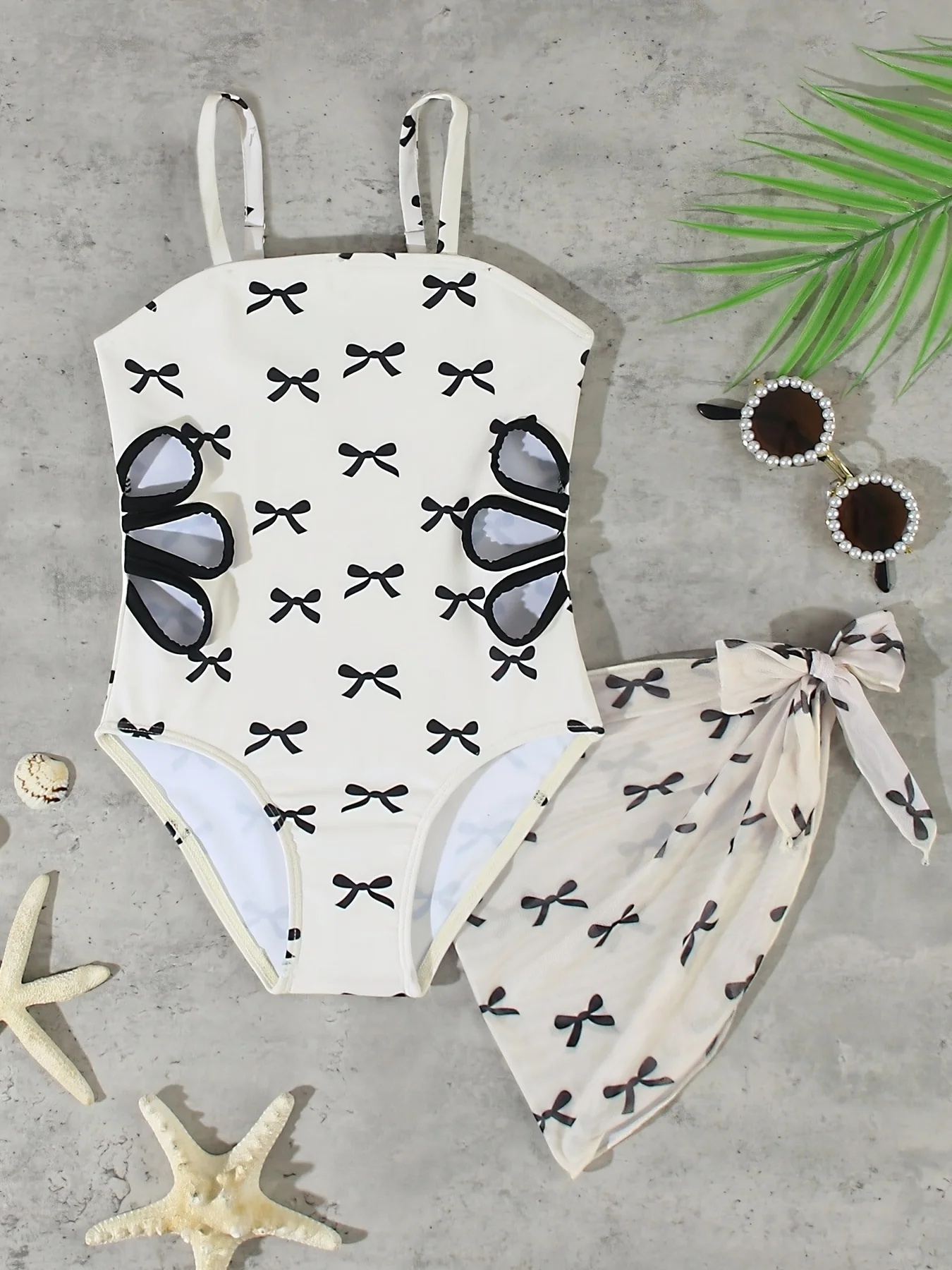 Girls' Swimsuit Set with Bow Print One-Piece Swimsuit Paired with Matching Skirt, Fashionable Casual Swimwear Two-Piece Set with All-Over Bow Print and Cut-Out Design, Suitable for Children Aged 4-12, Summer Beachwear