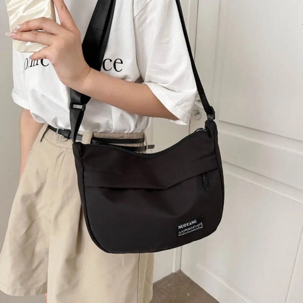 

Large Capacity Oxford Shoulder Bag Underarm Bag Korean Style Canvas Dumpling Bag Commute Handbag Sports Crossbody Bag Girls