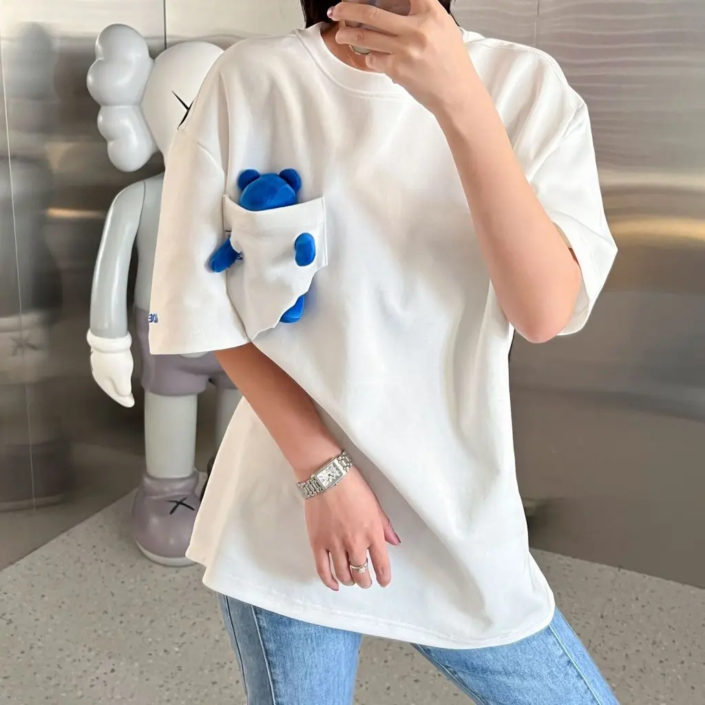 

Aderh Asymmetrical Loose Cotton T-Shirt Flap Pocket Pants Bear Short-Sleeved round Neck Casual Trendy Top for Men And Women