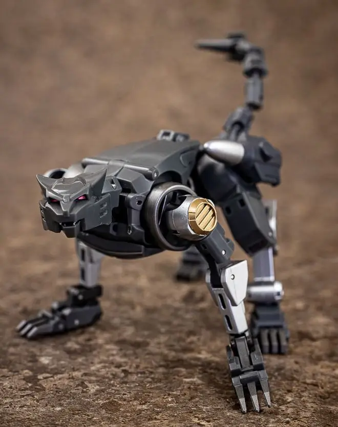 

New Toy MMC Reformatted R-40 Tyrantron Kit In Stock