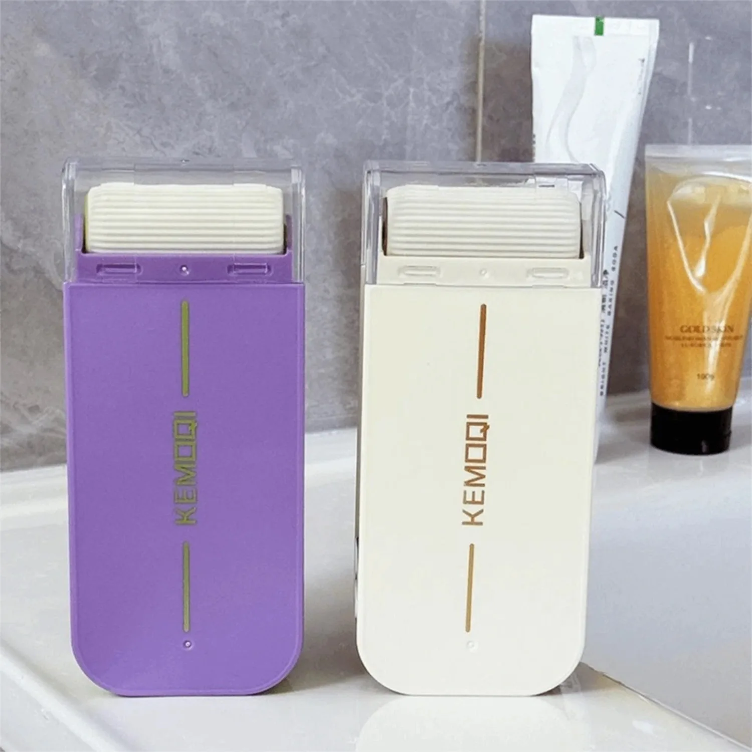 

3-in-1 Multifunctional Soap Box - Non-slip, Hands-Free with Brush Roller, Portable Rubbing Foam Storage Box Bathroom Products