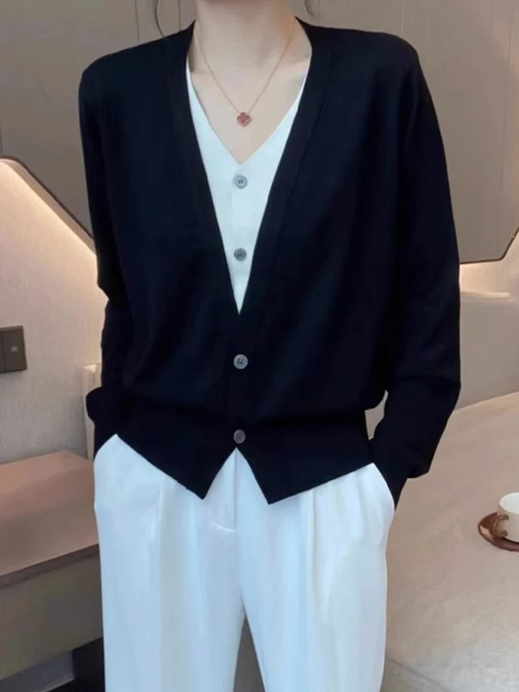 

Bla White Color Blo Long Sve Knitted Sweater V Ne Layering Slimming Versatile Autumn Faion Korean Sle Cardigan
