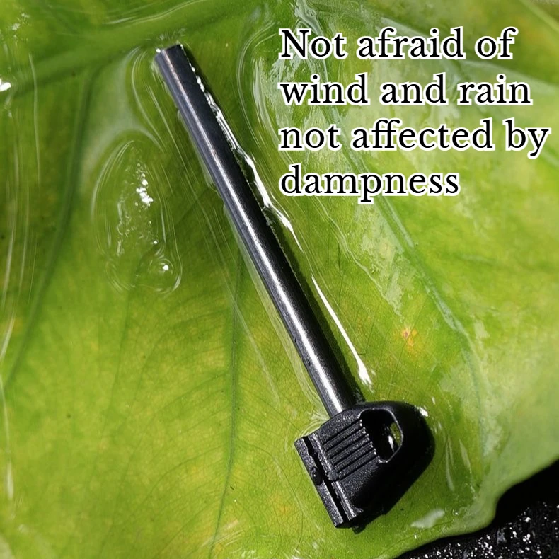 قضيب من صوان النار والمغنيسيوم للبقاء على قيد الحياة البرية متعدد الوظائف معدات EDC للإشعال المقاوم للماء في حالات الطوارئ