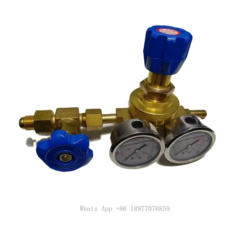 A Pressure Reducing Device For Transporting Air, Hydrogen, Nitrogen,and Other Gases Under High Pressure And Low Pressure QJ20-8T