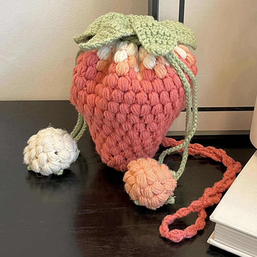 2023 Novelty Strawberry Crossbody Bag Handmade Knitted DIY Personalized Crochet Wool Small Satchel Bag Cartoon Cute Sling Purses