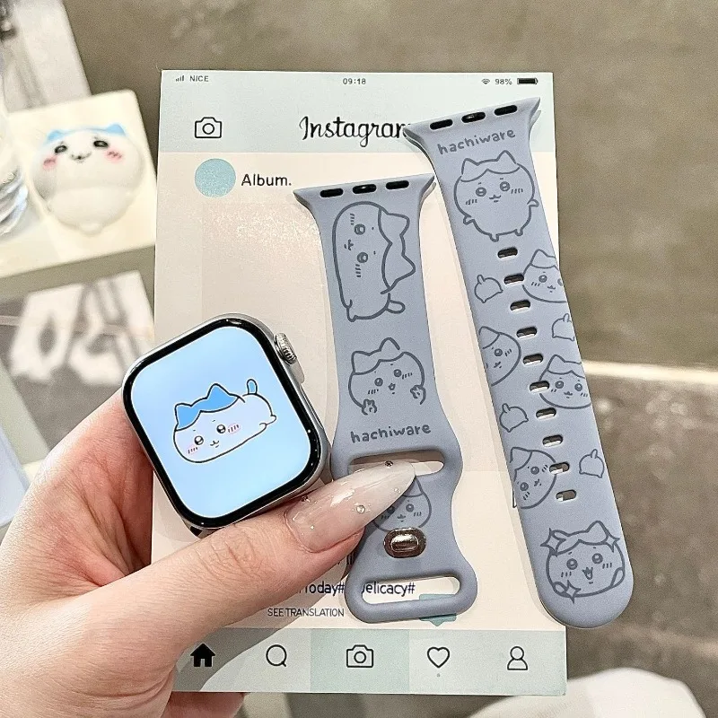 Anime Chiikawa Hachiware Usagi Silicone Watch Band Cartoon Strap Replacement Band For Apple Watch Series 11 10 9 SE Smartwatch