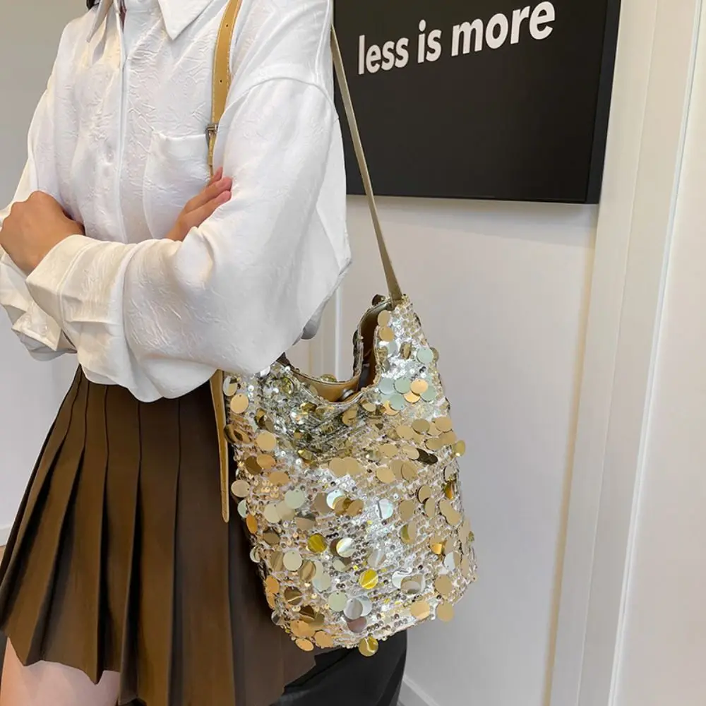 

Luxury Shiny Sequin Crossbody Bag Large Capacity Glitter Evening Clutch Bag Korean Style Single Shoulder Bucket Bag Wedding