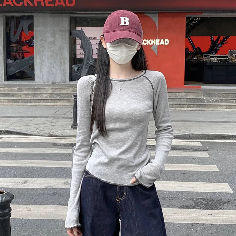 Y2K Slimming Ribbed Long Sleeve Top Ladies Contrast Seam Crew Neck Irregular Curved Hem Basic T Shirts Daily Casual Skinny Tee