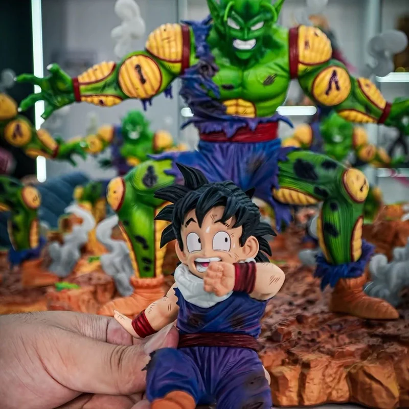 28cm Dragon Ball Z Piccolo protección Son Gohan Gk modelo muñeca figura de Anime protege la propia escena de batalla juguete colección regalo