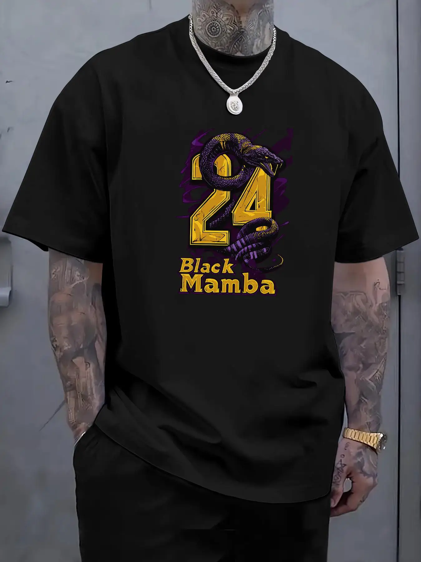 Mamba 24 Tribute Emblem Print Men's T-shirt, Round-neck, Sporty and Casual Short-sleeve, Fashionable and Versatile, Suitable for Summer Vacations, Travel, and Daily Outings