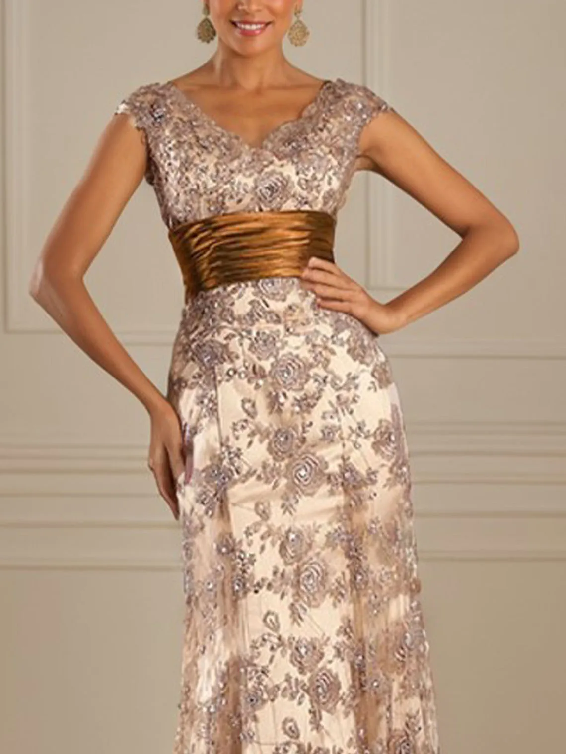 エレガントなAラインフォーマルイブニングドレスノースリーブVネックレースアップリケスパンコールスイープトレインウェディングゲストドレス2025無料カスタマイズ