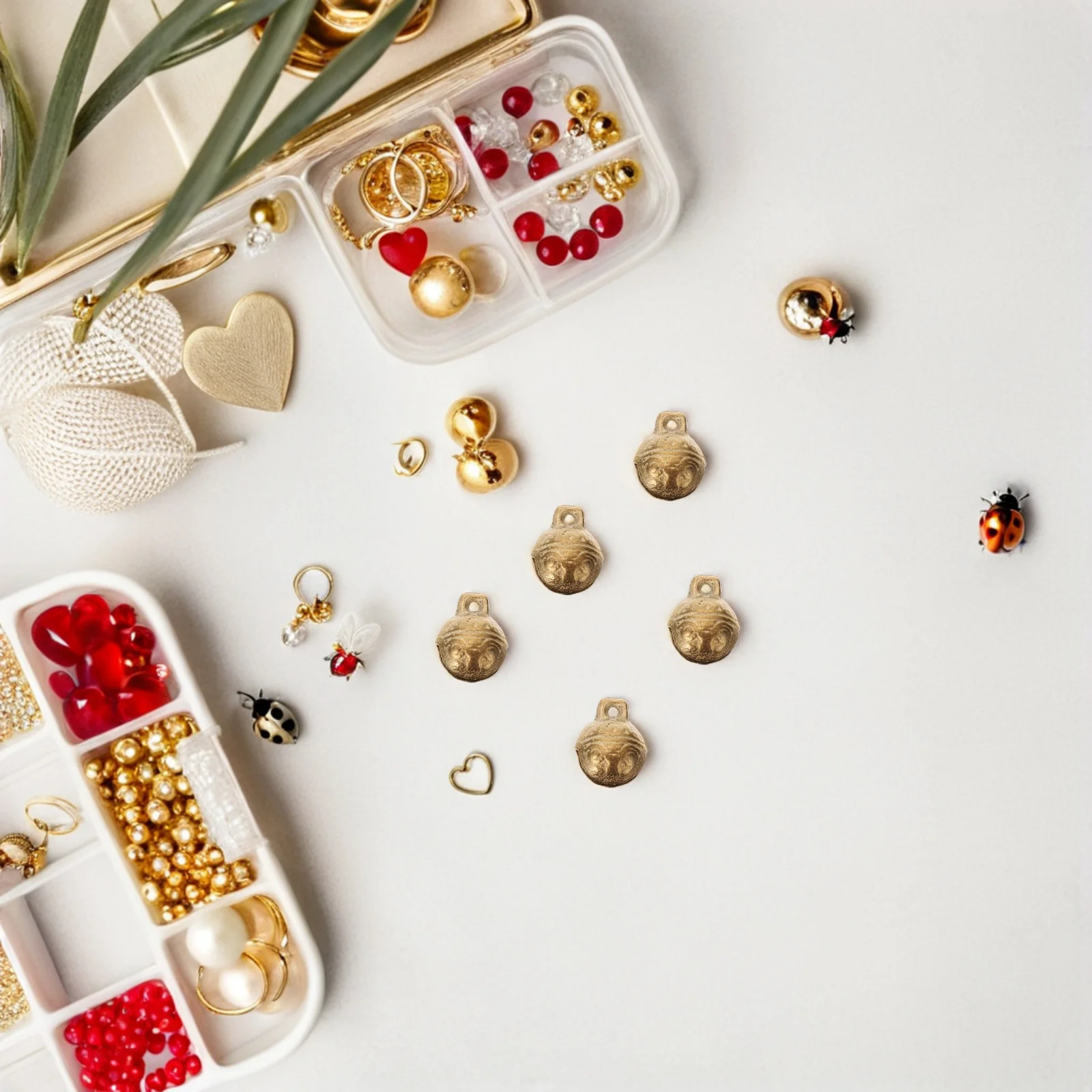 

40Pcs Vintage Copper Bell Ornaments Tiger Head Design Mini Bells for Jewelry Making DIY Craft Pet Collar Home Decoration