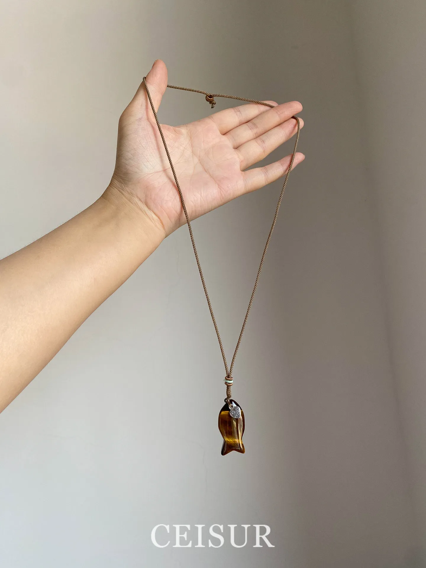 Cute and Sweet Tiger's Eye Stone Small Fish Pendant Necklace Small - Batch Design Individual Fashion Retro Sweater Chain