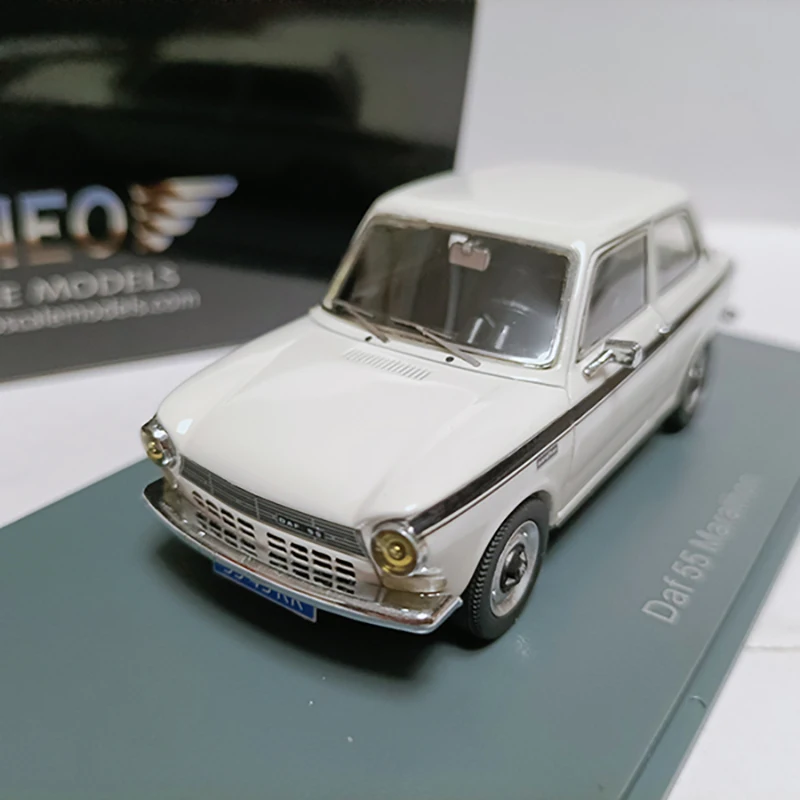 

1:43 Scale DAF 55 1971 Resin Car Model