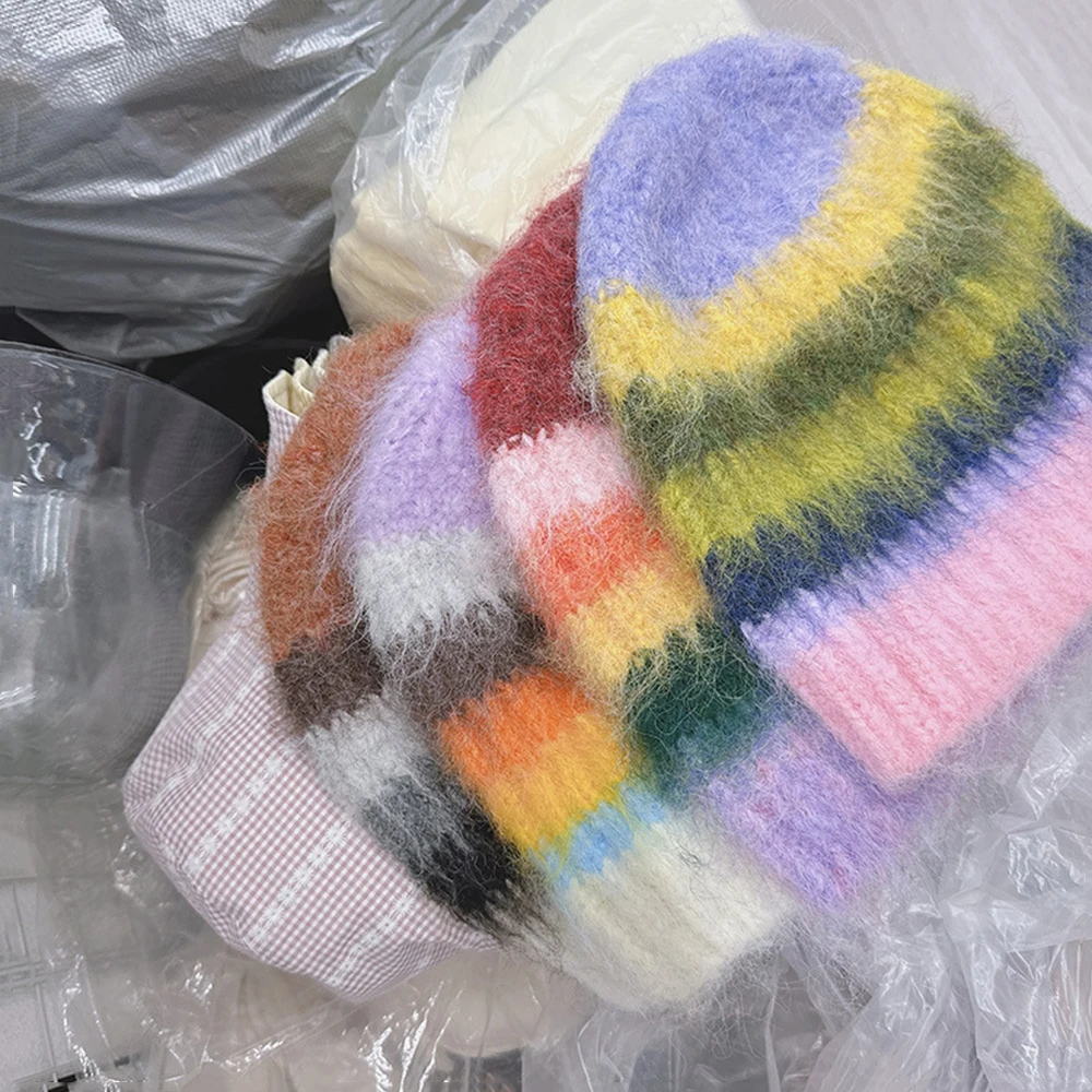 

2024 Fashion Colorful Gradient Stripe Woolen Hat Women's Autumn and Winter Cute Handmade Plush Hat Knitted Fisherman Hat