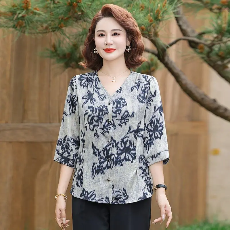

Elegant Middle-Aged Summer Floral Blouse Slim Fit Stylish Three-Quarter Sleeve Open Cardigan Casual Women's Shirt