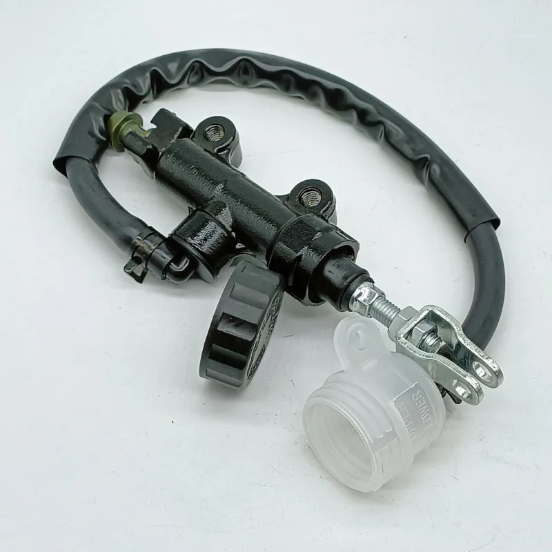 

Rear Brake Master Cylinder Pump For Kawasaki ER500 ER-5 1999 ER650 ER-6N 2006-2016 ER-6F 2006-2017 Ninja 250 EX250 2008-2014