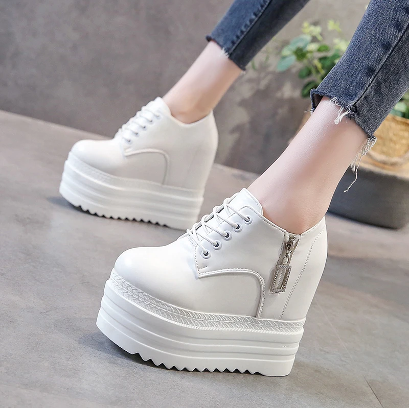 Korean Shoes Casual Female Sneakers Clogs Platform Dress Flats Women Increas Height 2024 Creepers New Fashion Wedges Increased I