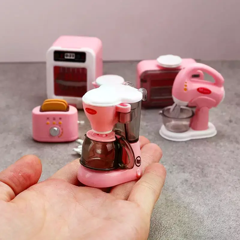 1Set 1:12 Casa delle bambole in miniatura Macchina da caffè Frullino per le uova Elettrodomestici Decor Toy Accessori per la casa delle bambole