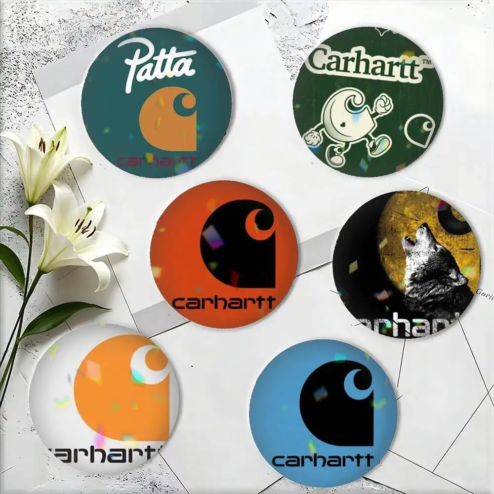 

Carhartt Logo L-Leather 25 32 44 58 75mm Badges Personalized Round Brooches Pins Accessory Gift
